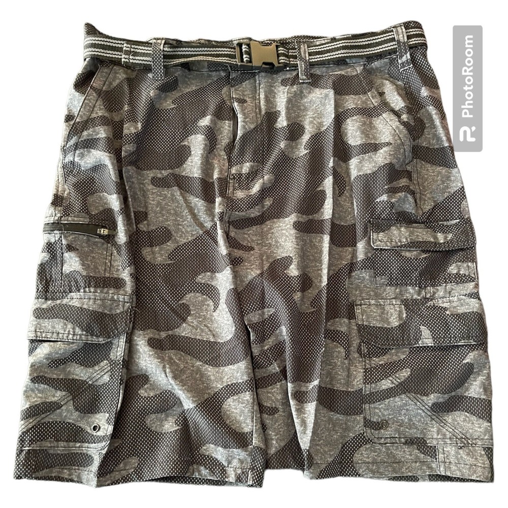 Iron Co  Belted Stretch Performance Hybrid Cargo Shorts  Gray  Camo  Size 38